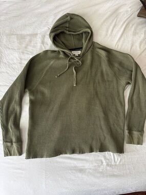 Waffle Knit Hooded Pullover in Olive Green